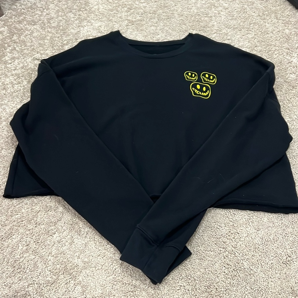 Cyclebar Cropped Pull Over